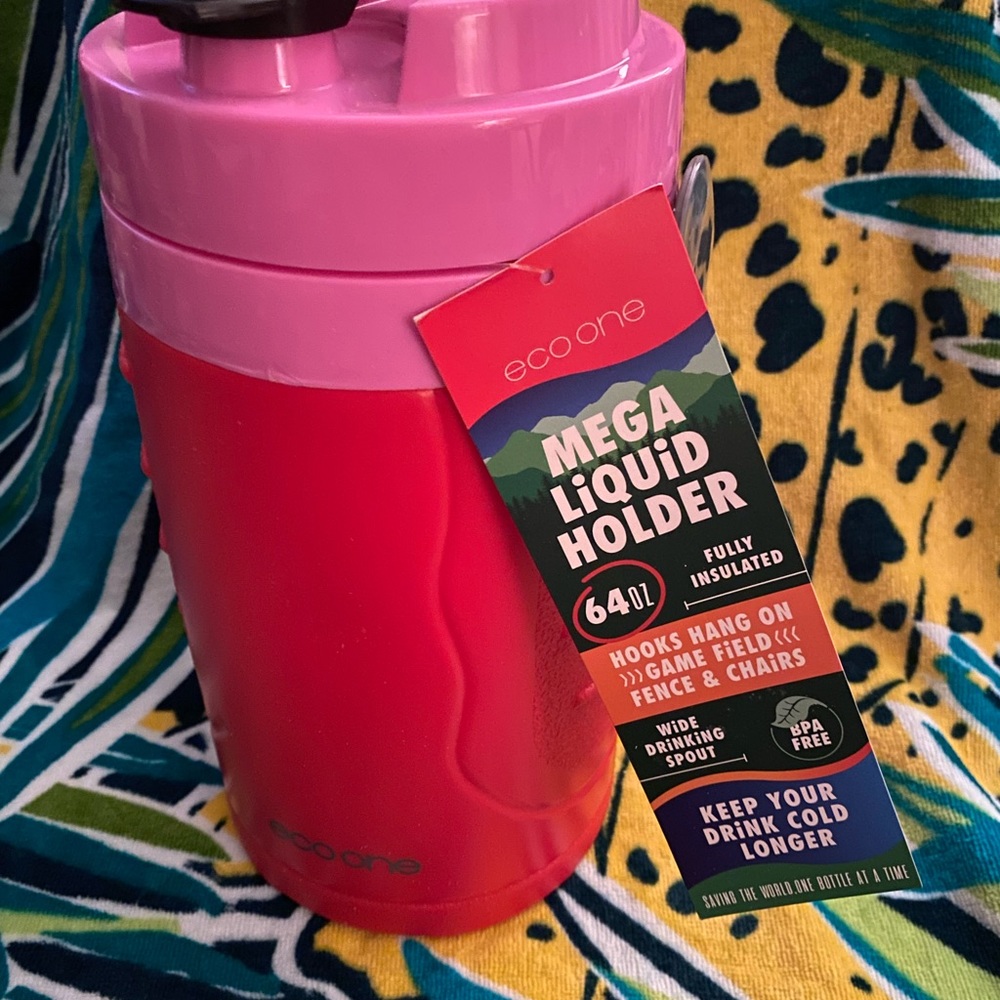 Eco One Mega Liquid Holder 64oz Fully Insulated. NWT